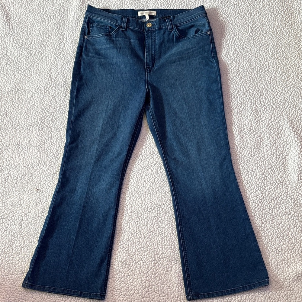 Current/Elliott The Boulevard mid rise crop boot Jeans